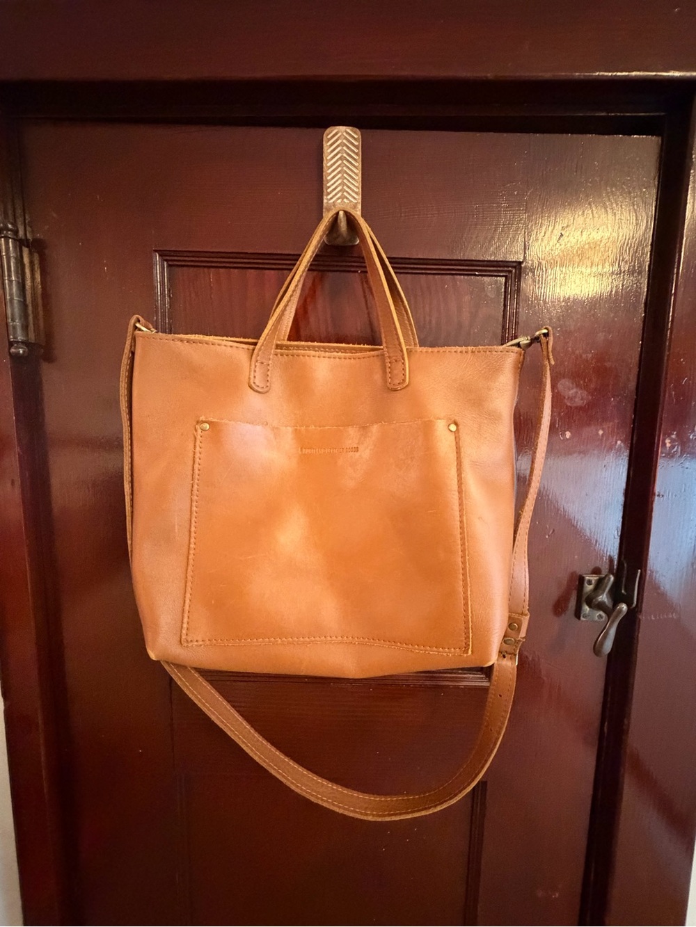 Portland Leather Medium Crossbody Tote Bag in Honey Tan Leather
